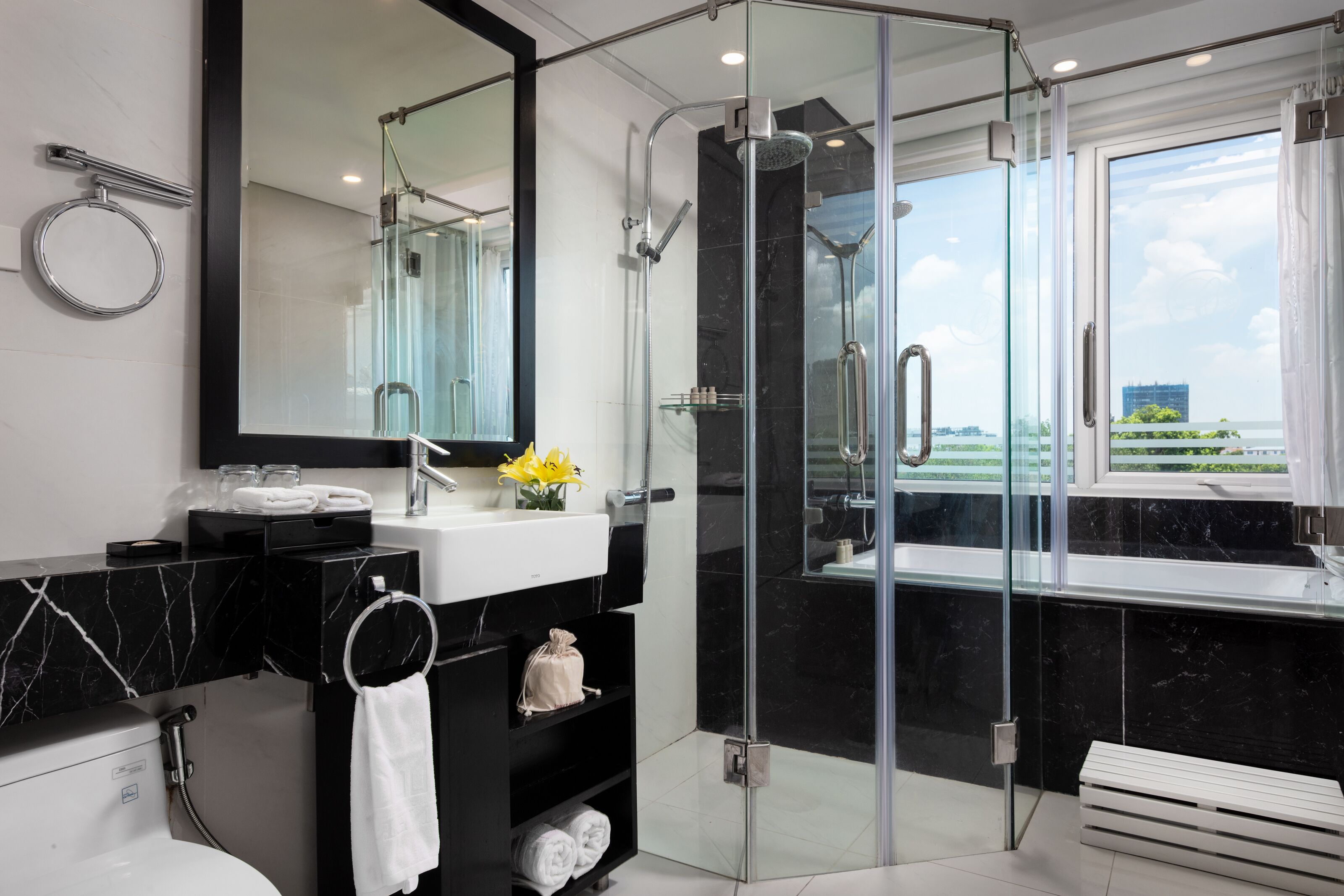 Photo - Minerva Church Hotel