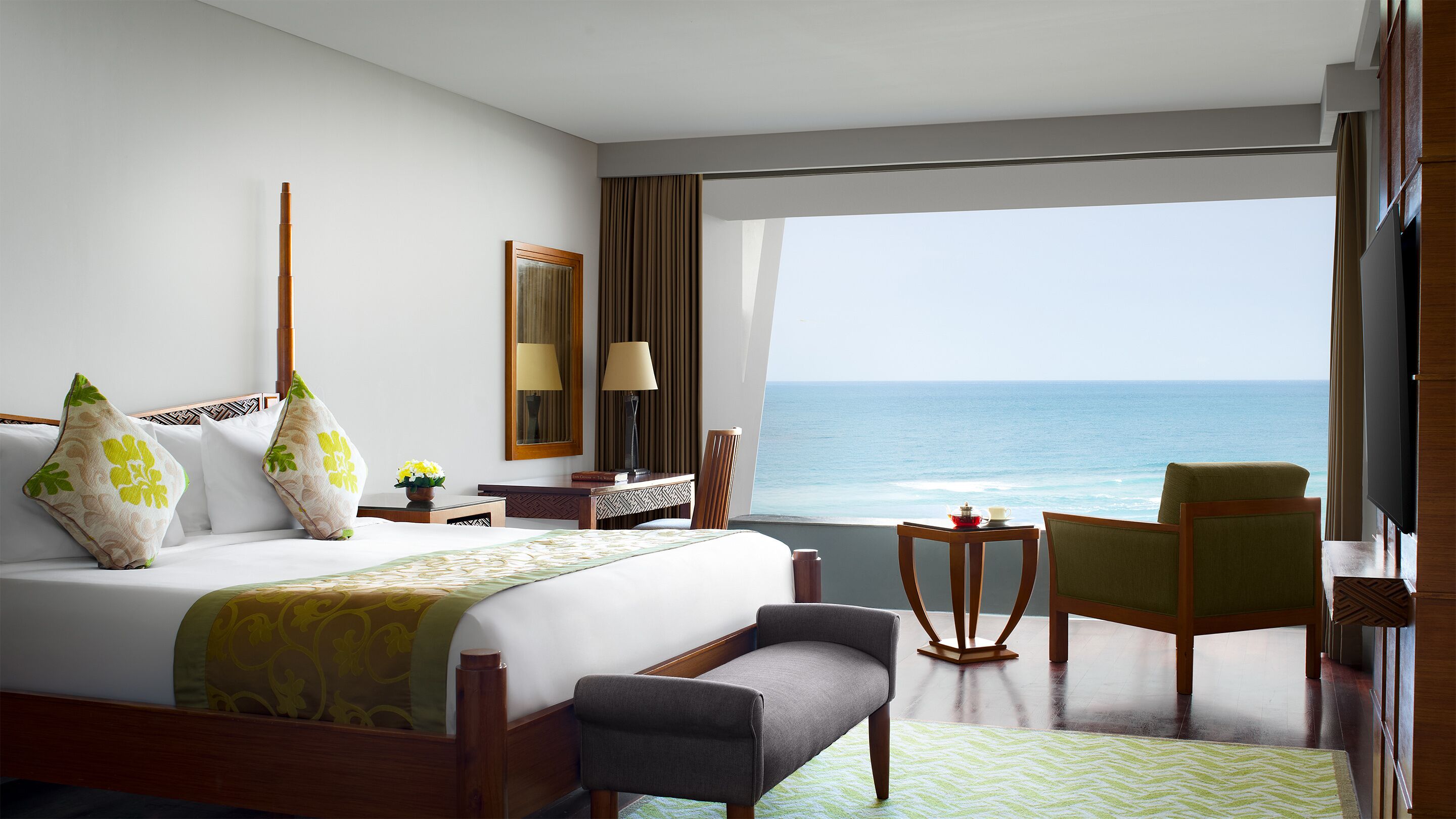 Suite, 1 habitación, frente al mar | Ropa de cama de alta calidad y edredones de plumas