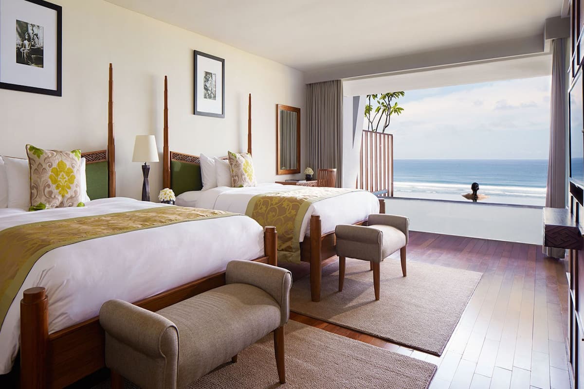 Suite Familiale, 1 chambre, piscine privée, en front de mer