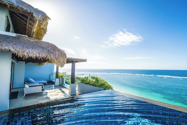 Ático, 2 habitaciones, piscina privada, vistas al mar | Vistas al mar