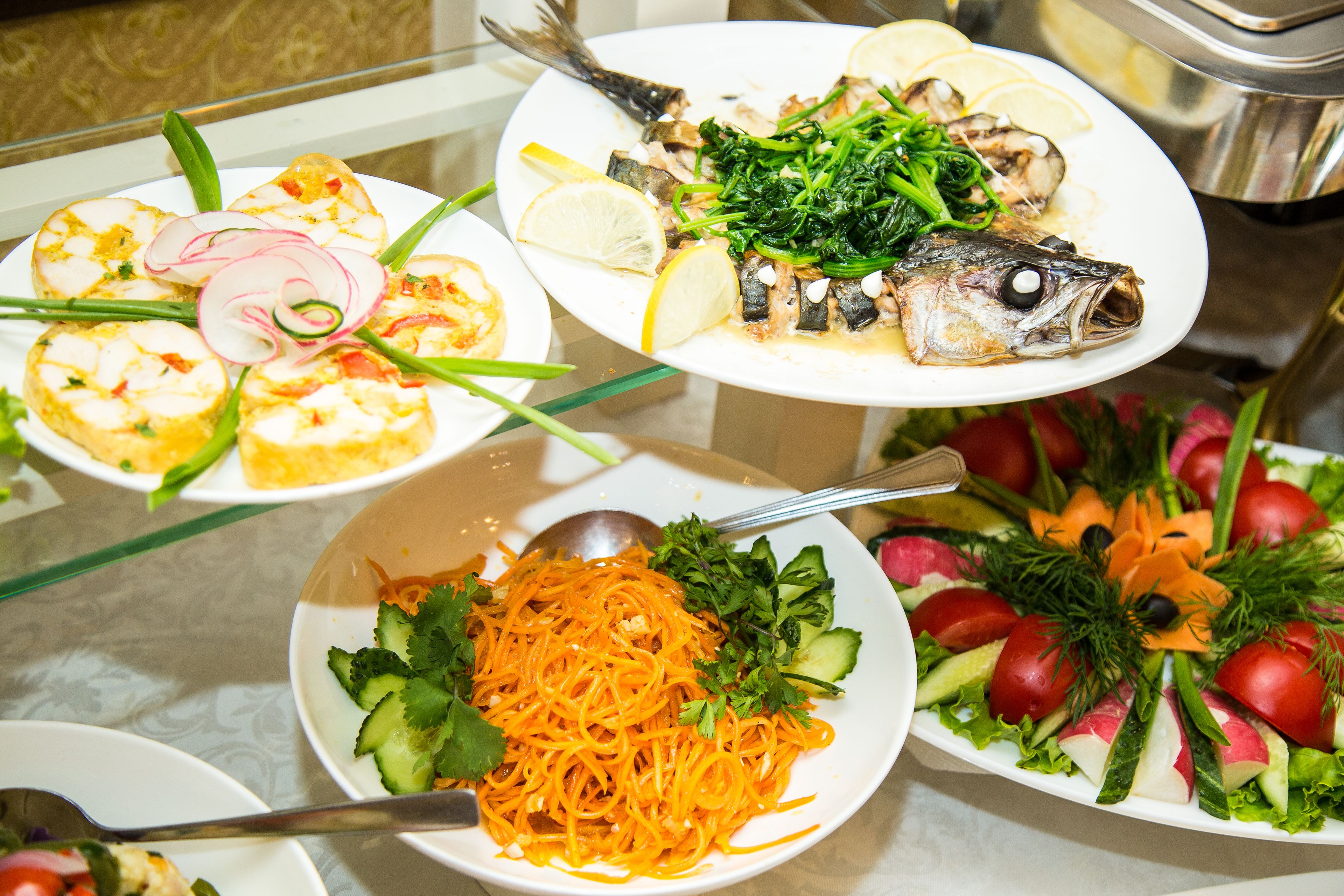 dinner served, regional cuisine, al fresco dining