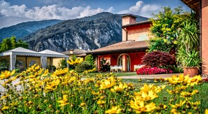 Front of property - Al Poggio Verde (Barghe)