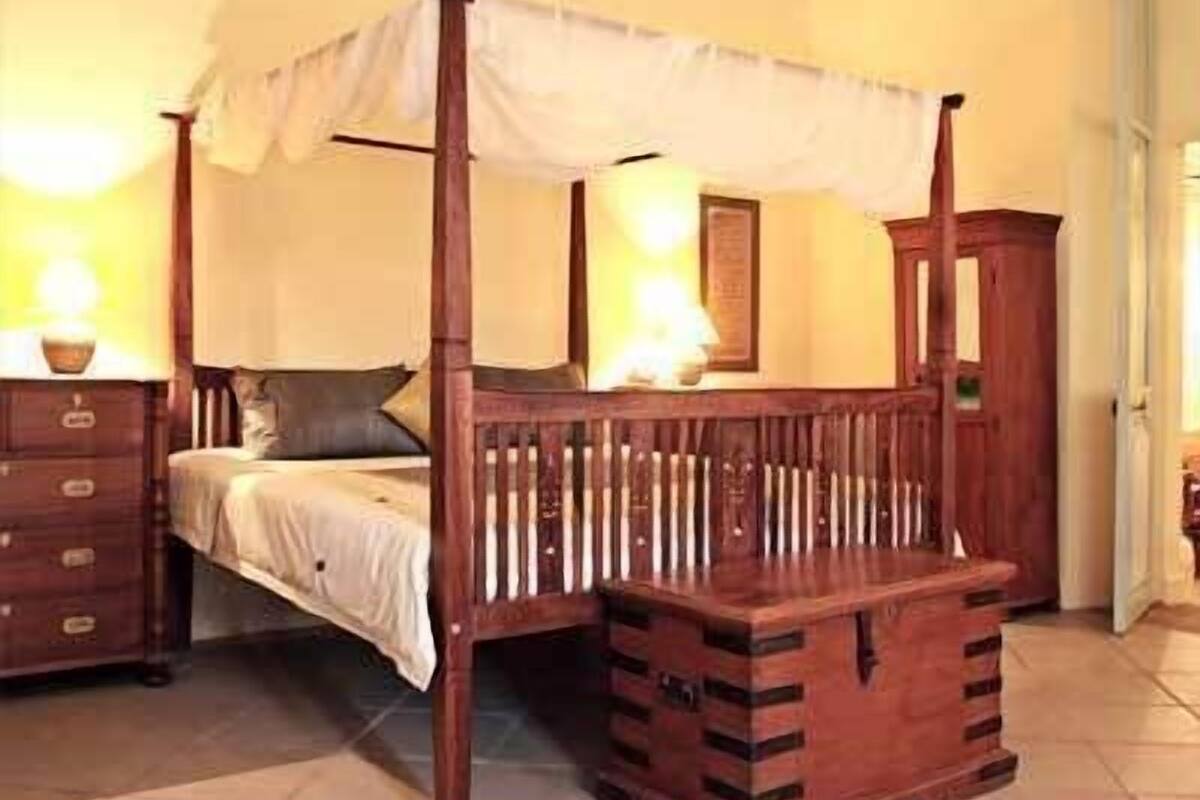 1 bedroom, premium bedding, individually decorated, free WiFi