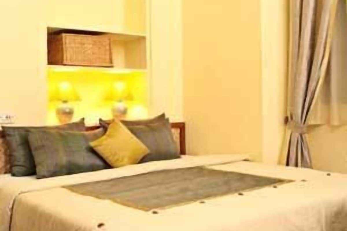 deluxe room | 1 bedroom, premium bedding, individually decorated, free wifi
