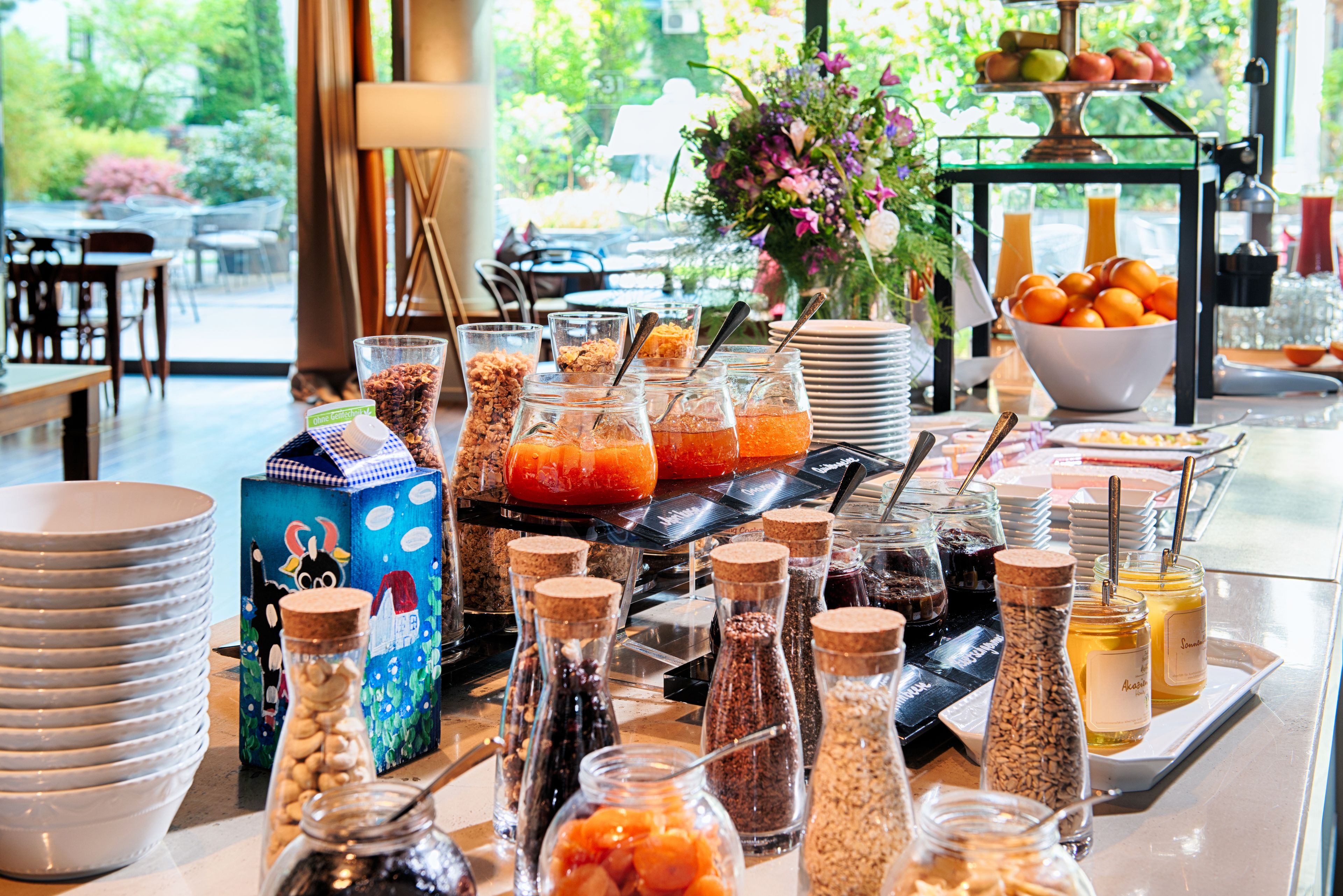 Dagelijks ontbijtbuffet (EUR 18.5 per persoon)