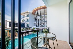 Deluxe Twin Room | 陽台景觀