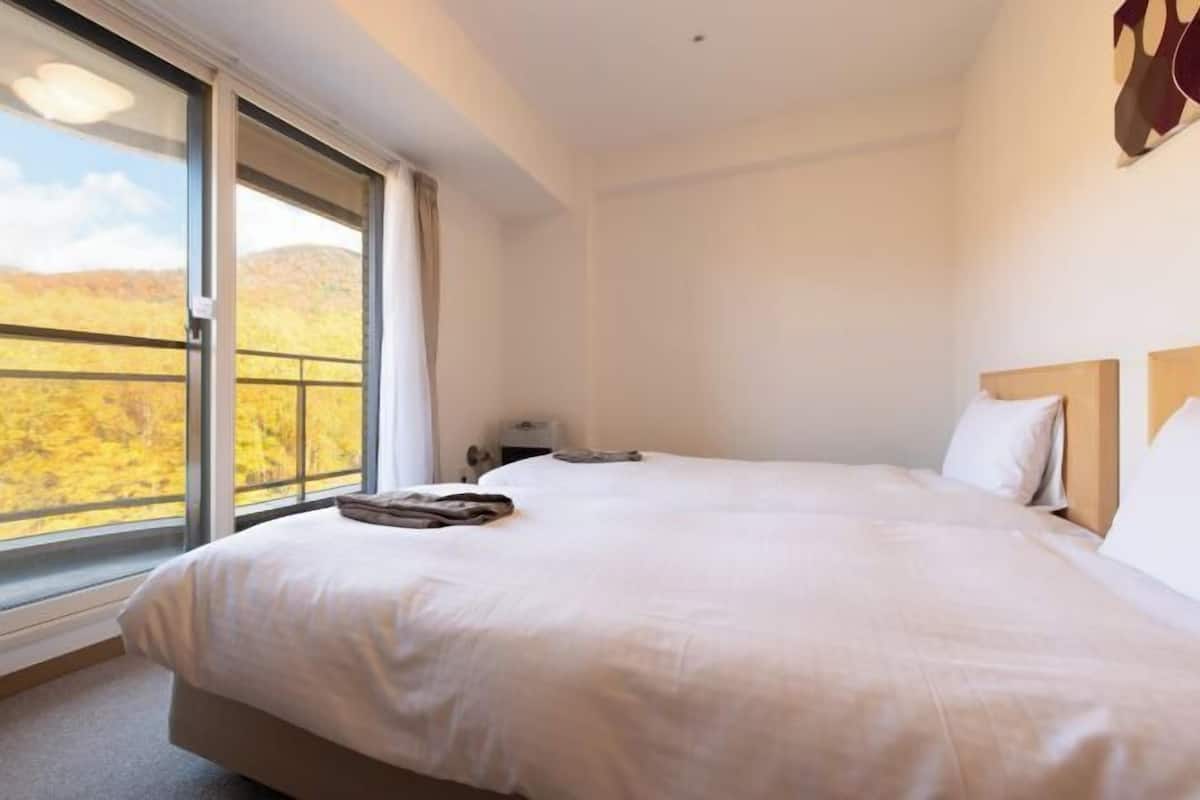 Hochwertige Bettwaren, Daunenbettdecken, Zimmersafe
