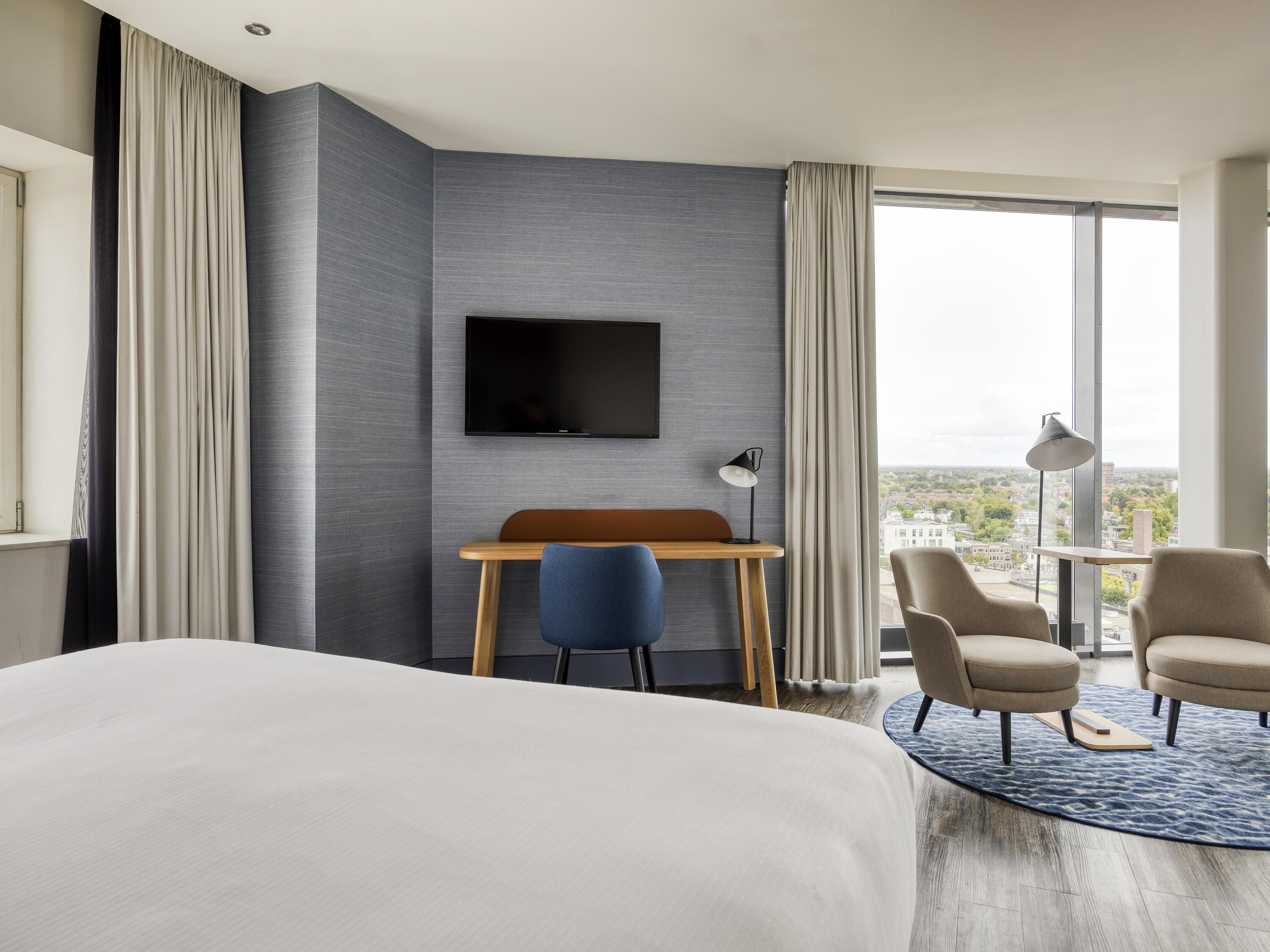 privilege, room, 1 double bed, city view | 1 bedroom, hypo-allergenic bedding, minibar, in-room safe