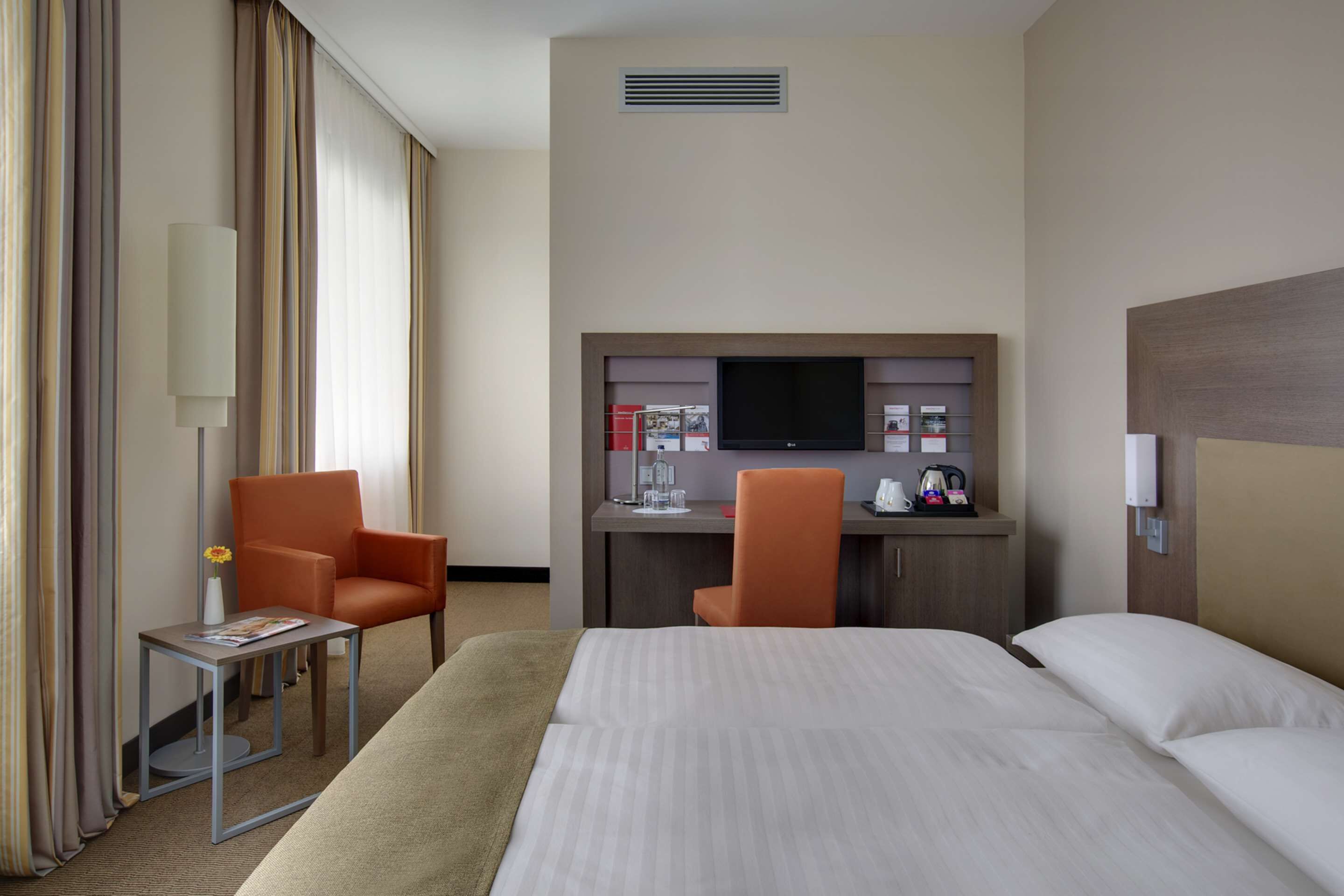 Photo - IntercityHotel Leipzig