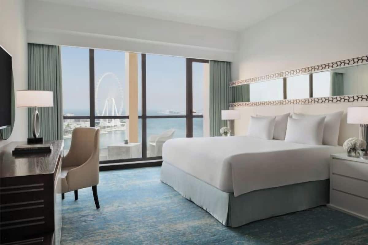 1 bedroom, minibar, in-room safe, desk
