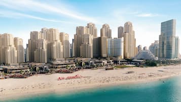 Pantai berhampiran, payung, tuala pantai