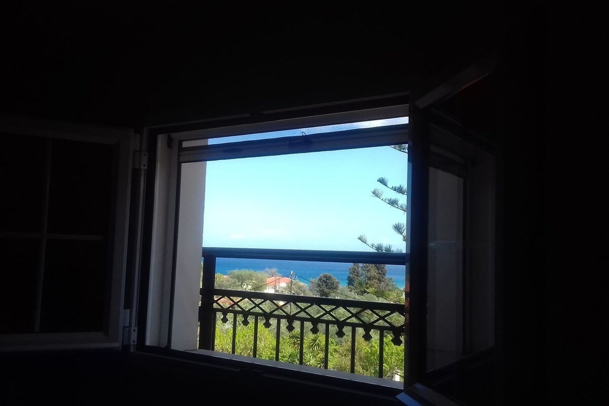 Apartment Maisonette Three Bedrooms Sea View
