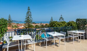 Tägliches inbegriffenes Frühstücksbuffet