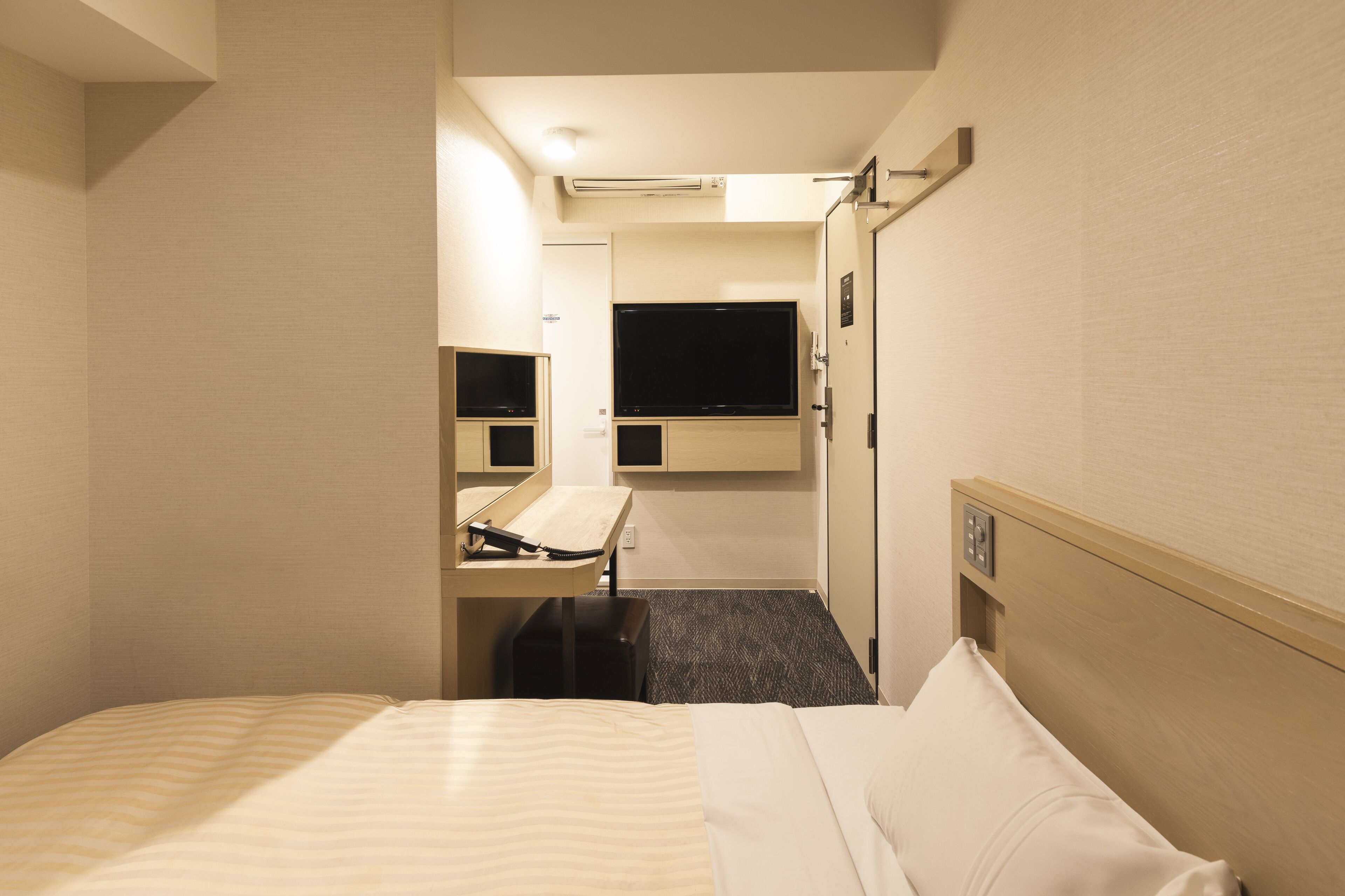 shinshin room❤️　0322 Guest Rooms - Hotel near Shinbashi Station Karasumori Exit