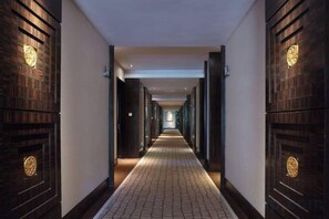 Unclassified image, 4 of 66, button - Silver World Garden Hotel (Dongguan)