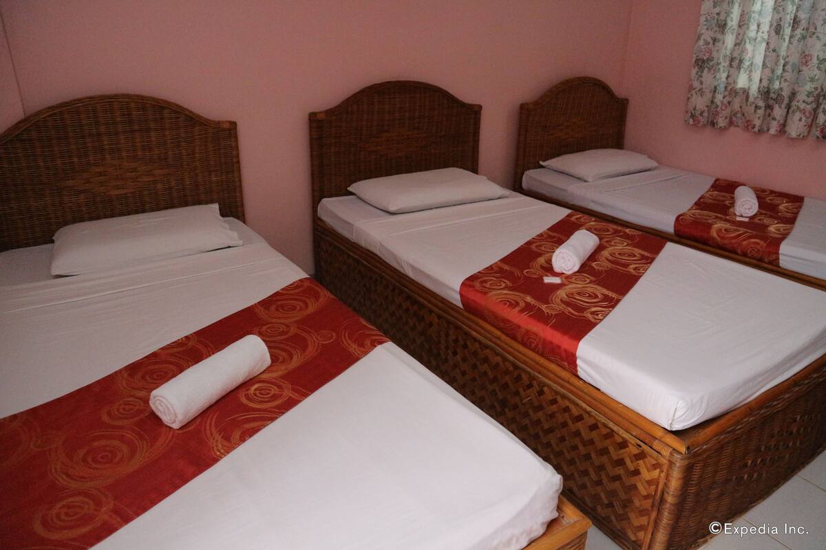 Junior De Luxe Room
