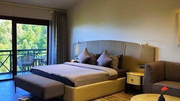 Premium bedding, minibar, in-room safe, rollaway beds