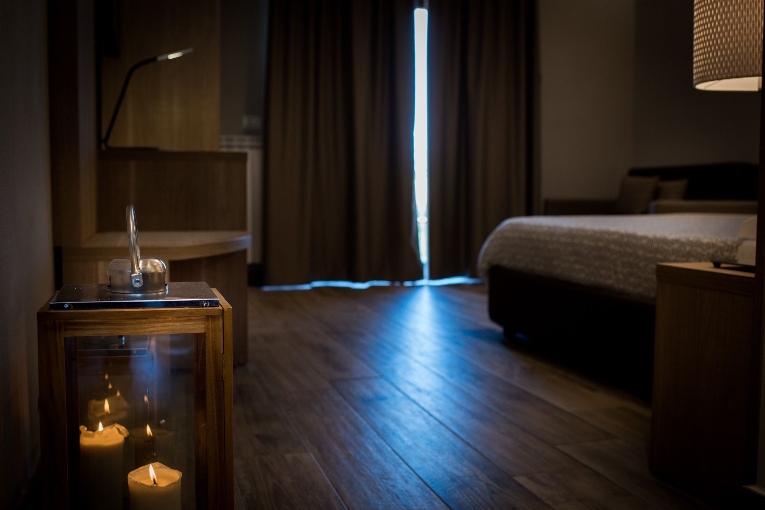 Doppia Superior | Copriletto in piuma, minibar, con arredamento individuale, una scrivania