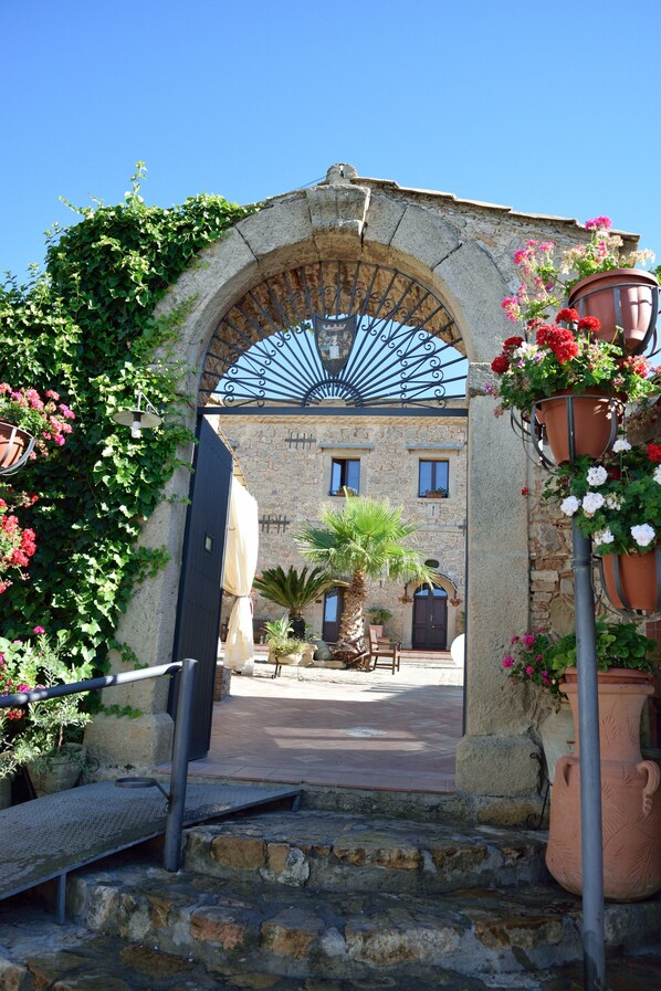 Exterior
