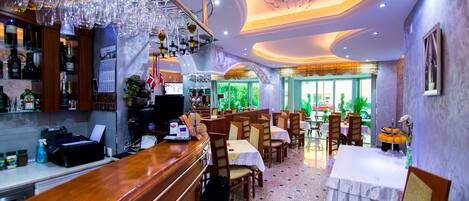 Daily continental breakfast (MKD 550 per person)