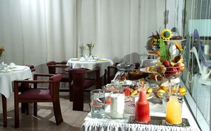 Unclassified image, 2 of 60, button - Apart Hotel Violettas (Cochabamba)