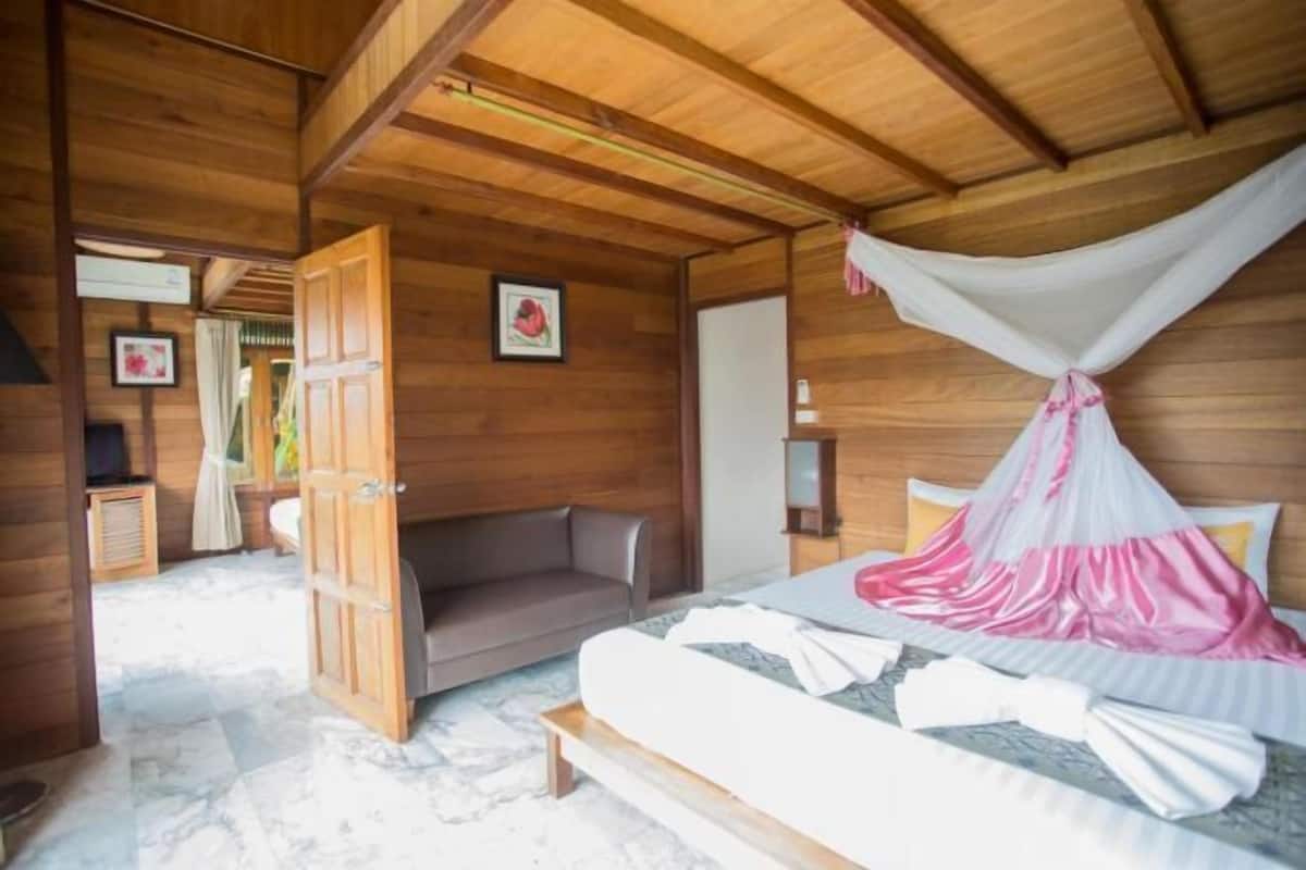 Ropa de cama de alta calidad, camas Select Comfort y escritorio
