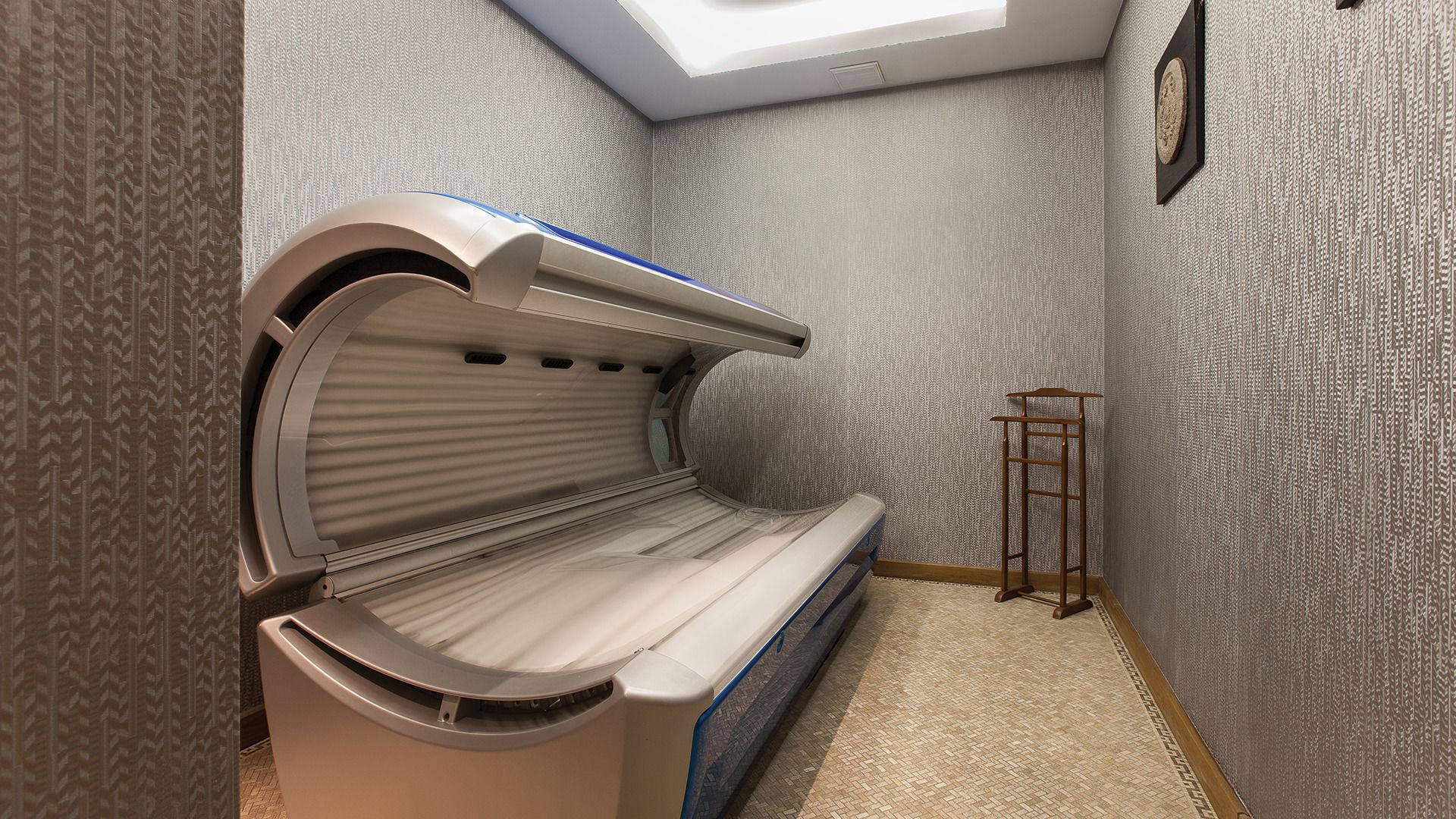 couples treatment room(s), sauna, hot tub, steam room