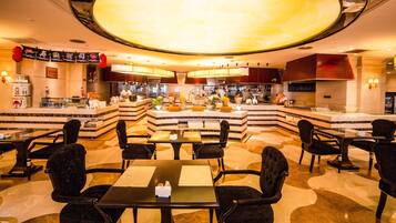 تناول الطعام