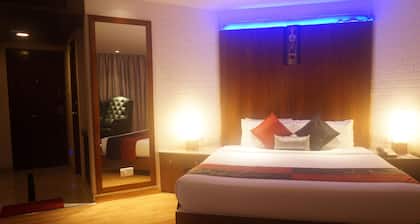 SFO Hotel and Suites
