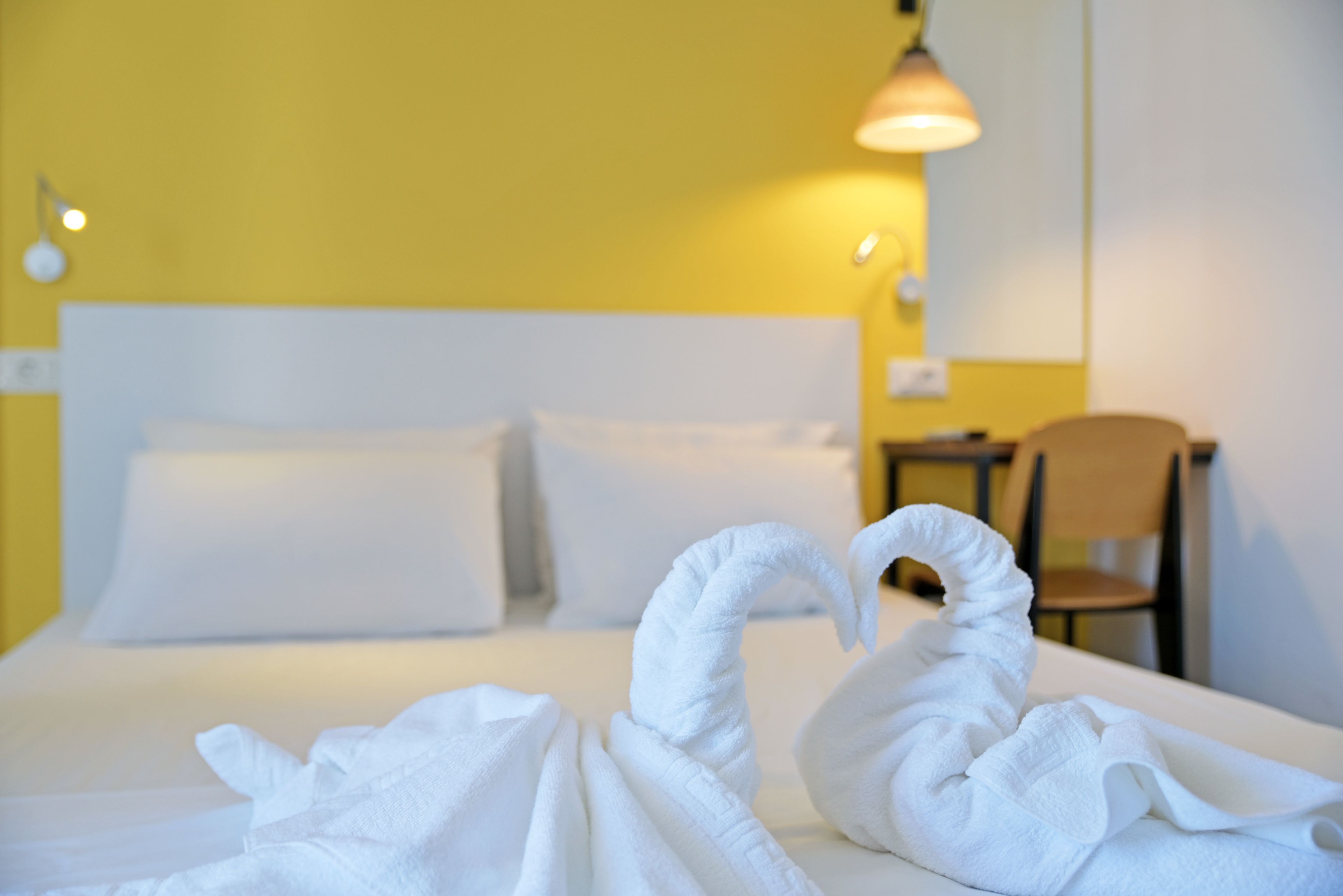 suite, 2 bedrooms, sea view | in-room safe, desk, soundproofing, free wifi