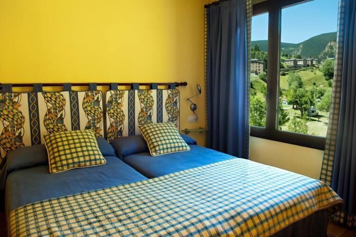 1 bedroom, in-room safe, desk, soundproofing