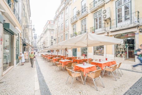 Exterior. Vistas de Lisboa Hostel