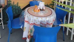 Breakfast, lunch and dinner served - Cabina Arsol (La Fortuna)