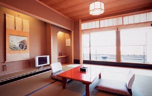 TV - Tazuru (Kyoto)