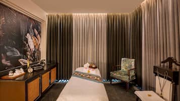 Couples treatment rooms, aromatherapy, Ayurvedic treatments, massages