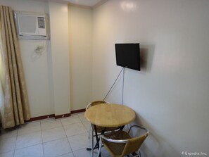 Driepersoonskamer | Kamervoorziening