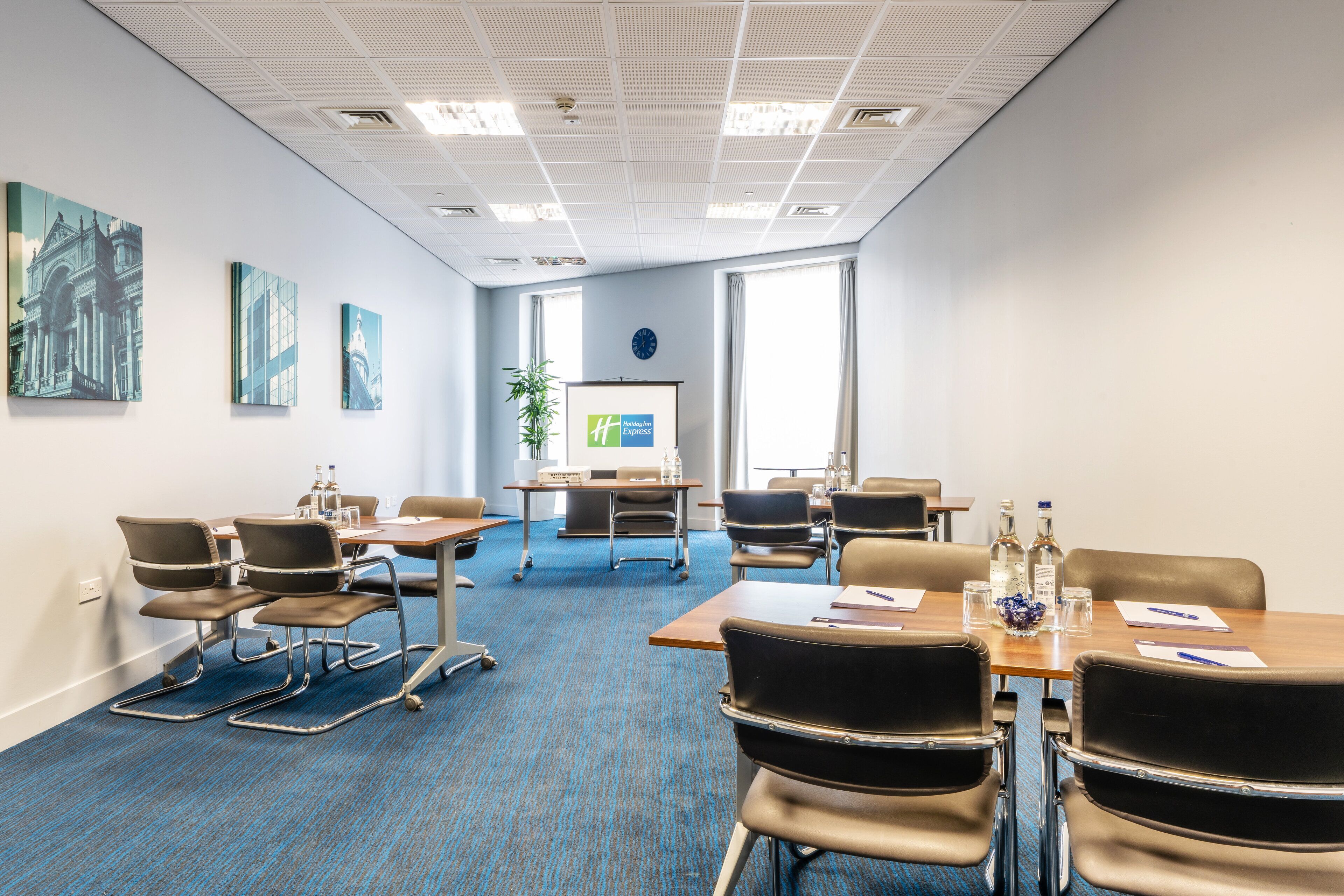 Photo - Holiday Inn Express Birmingham - Snow Hill by IHG