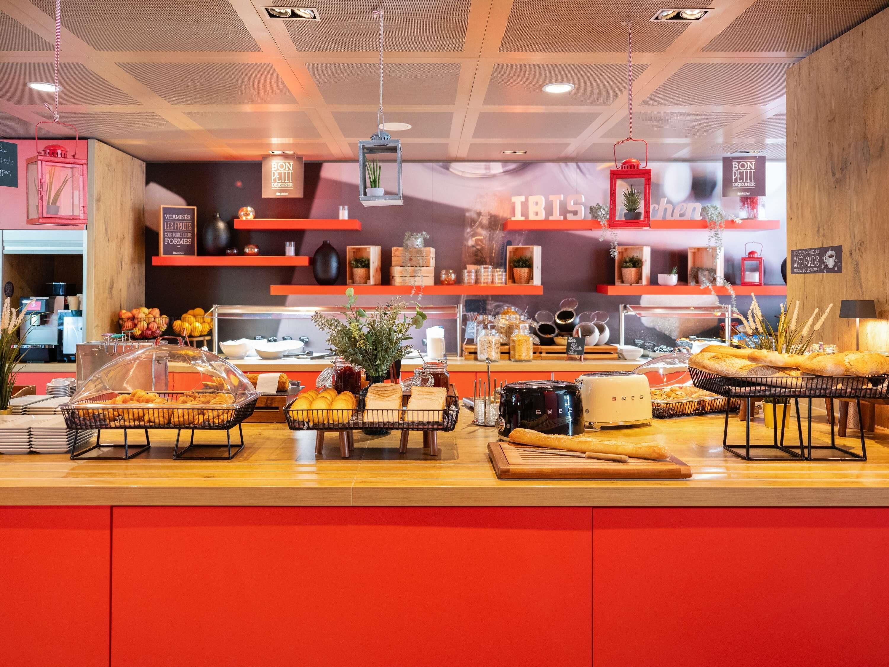 daily buffet breakfast (chf 19 per person)