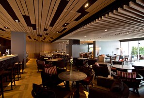 Restaurant - The Sun Xclusive (Pattaya)
