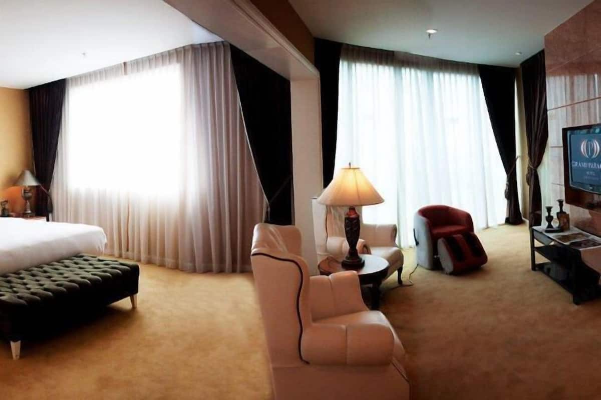 1 bedroom, desk, blackout drapes, iron/ironing board