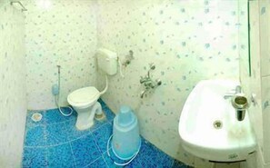 Chambre Standard, 1 chambre | Salle de bain