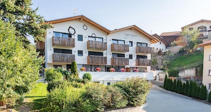 Lapis Monti - Apartments & Suites