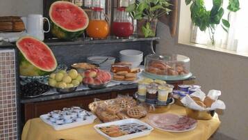 Colazione continentale a pagamento, servita tutte le mattine