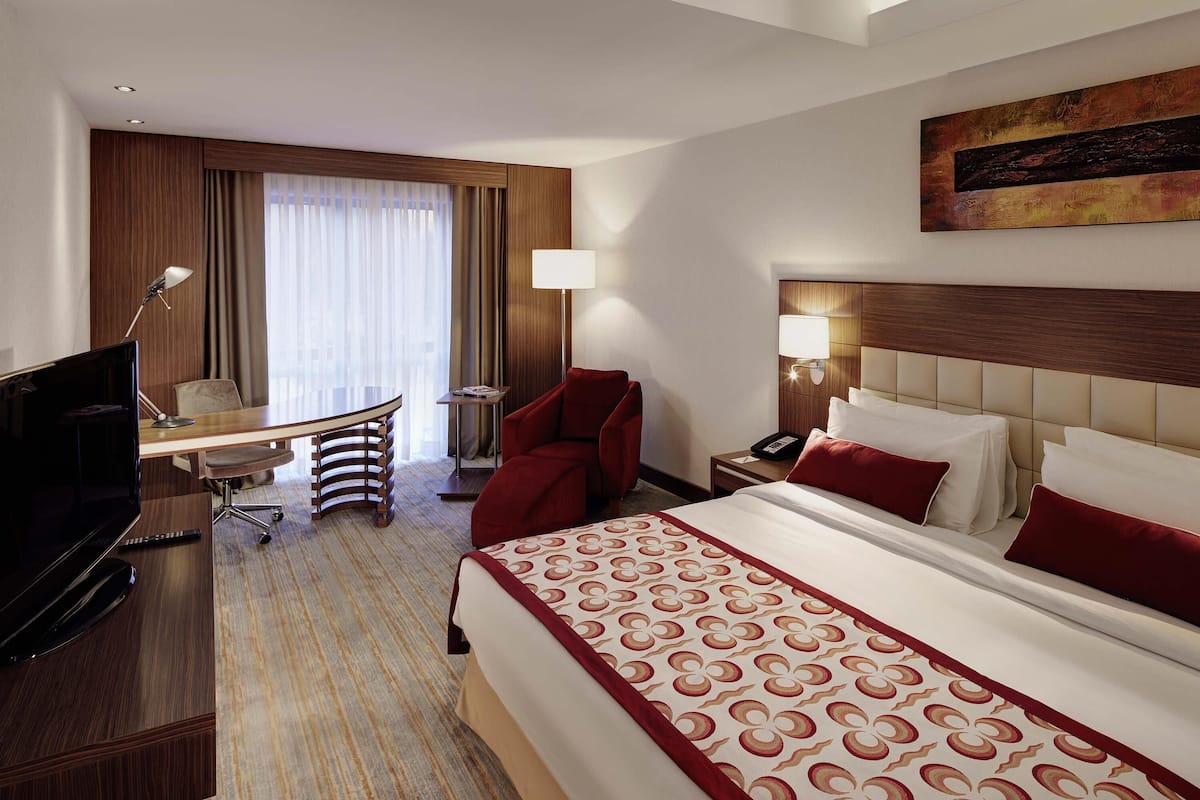 Standard Double Room, 1 Double Bed | Down comforters, minibar, in-room safe, desk