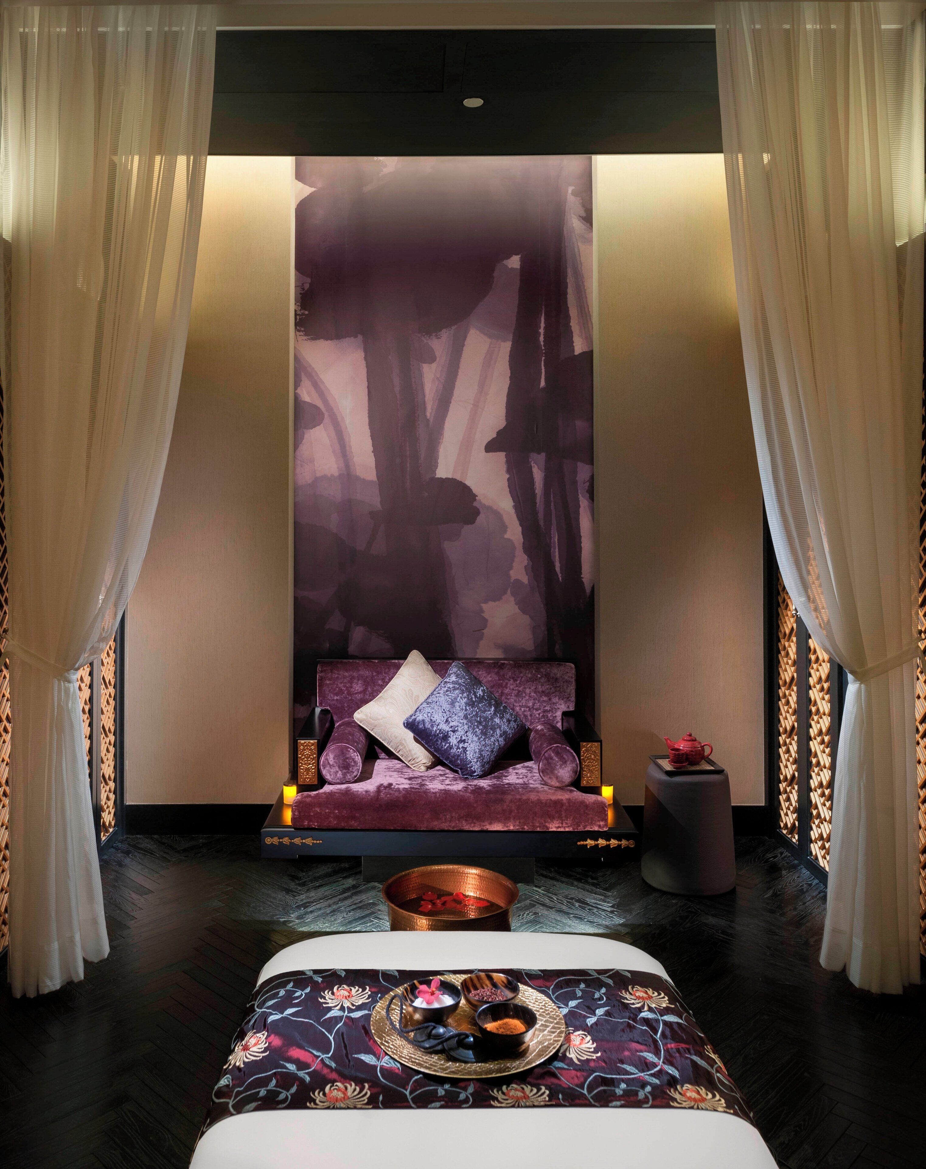 couples treatment room(s), sauna, hot tub, steam room, body treatments