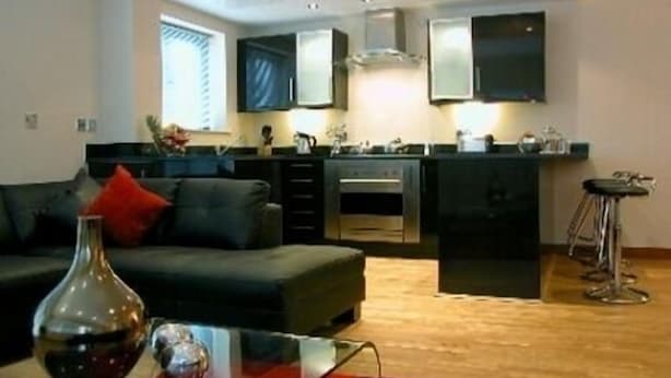 A modern apartment with a living room, kitchen, and dining area. - Meridian Apartments - Southend (Southend-on-Sea)