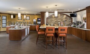 Free daily buffet breakfast 