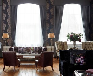 Business center - The Westbridge Hotel (London)