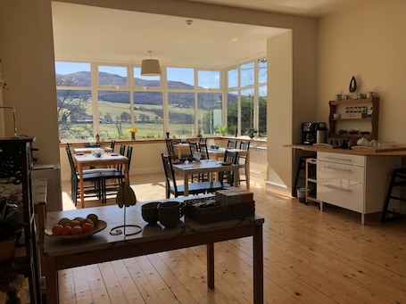 Desayuno completo incluido todos los días . Cuil an Daraich Guest House