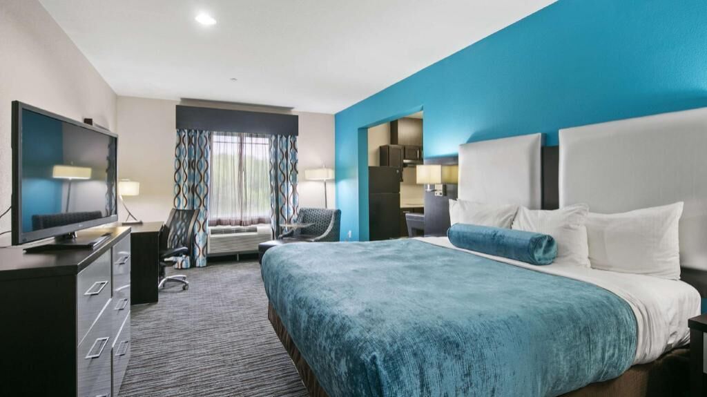 Pillow-top beds, in-room safe, desk, iron/ironing board